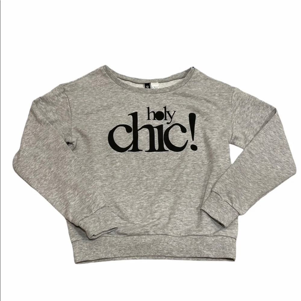 H&M Chic Sweatshirt Size Small